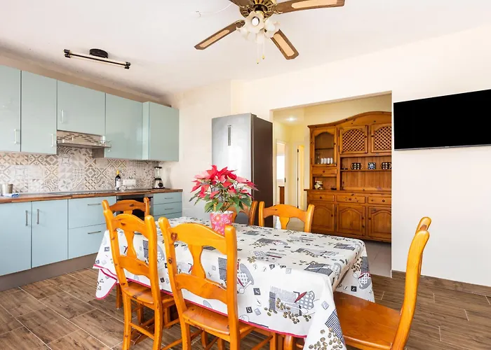 Live Atlantic Κανδελάρια